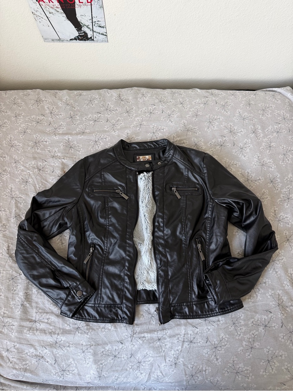 Y2k Vintage Black Faux Leather Moto Jacket 2000s vibe